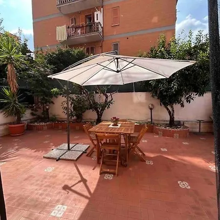 Bucaneve House Roma-3